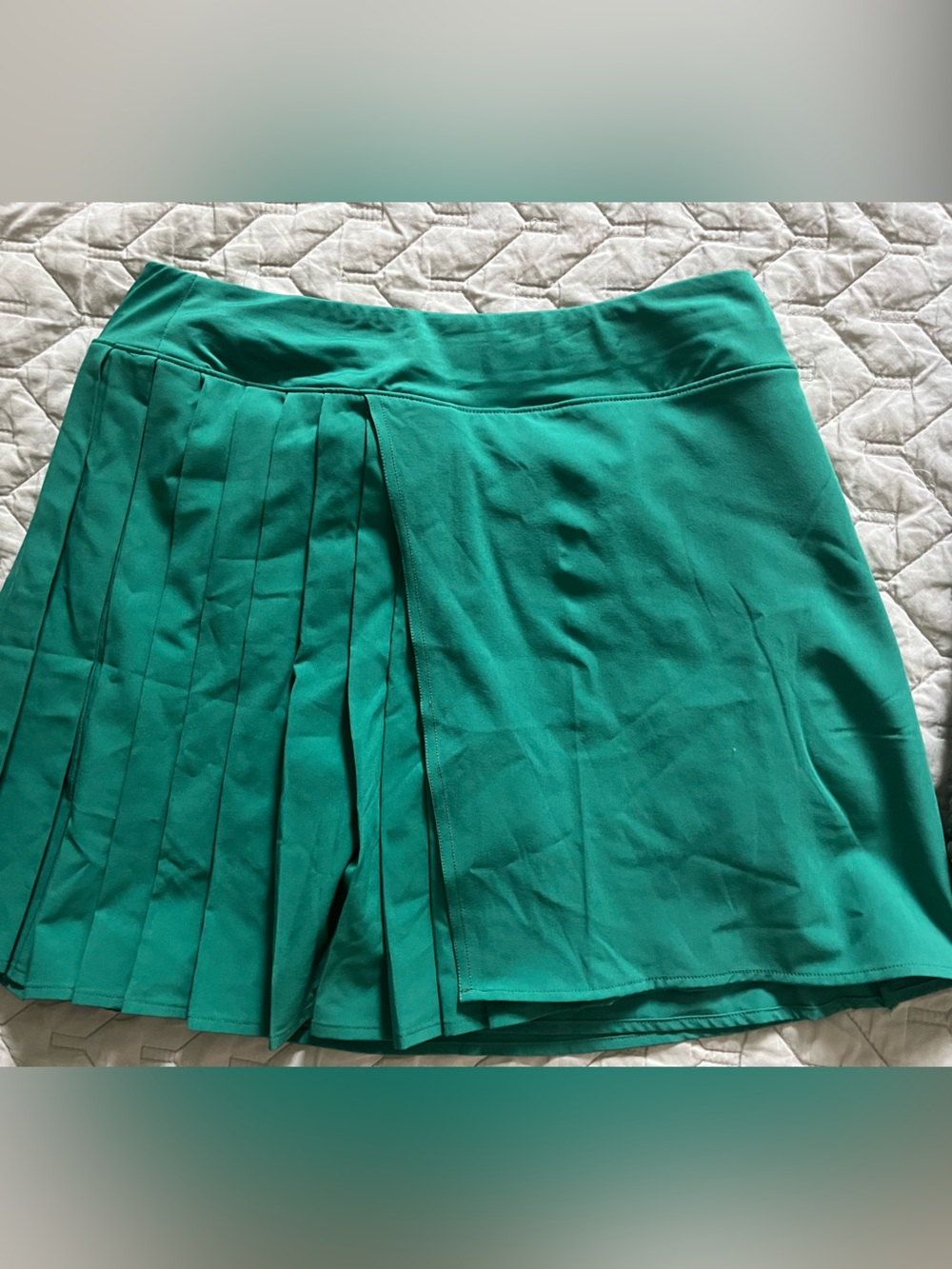 Lole Emerald Green Pleated Skater Skirt
